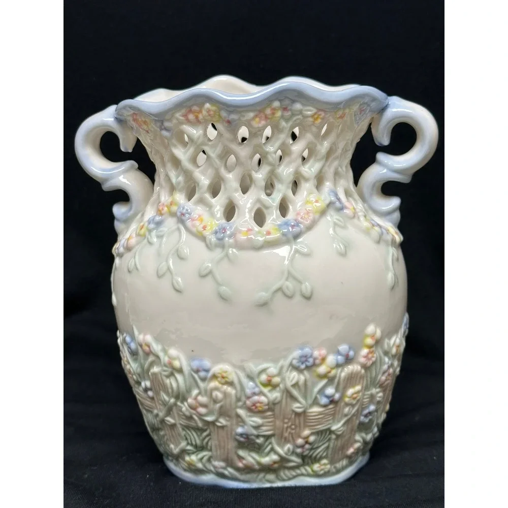 Floral Lattice Vase Cream Pastel Applied Porcelain 3D Flowers Scrolled Victorian